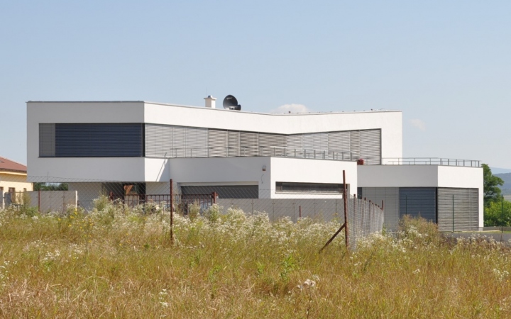 VILA KRÁSNA